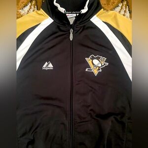Pittsburgh Penguins Majestic Brand Track Heavy Jacket Size L Black/Gold